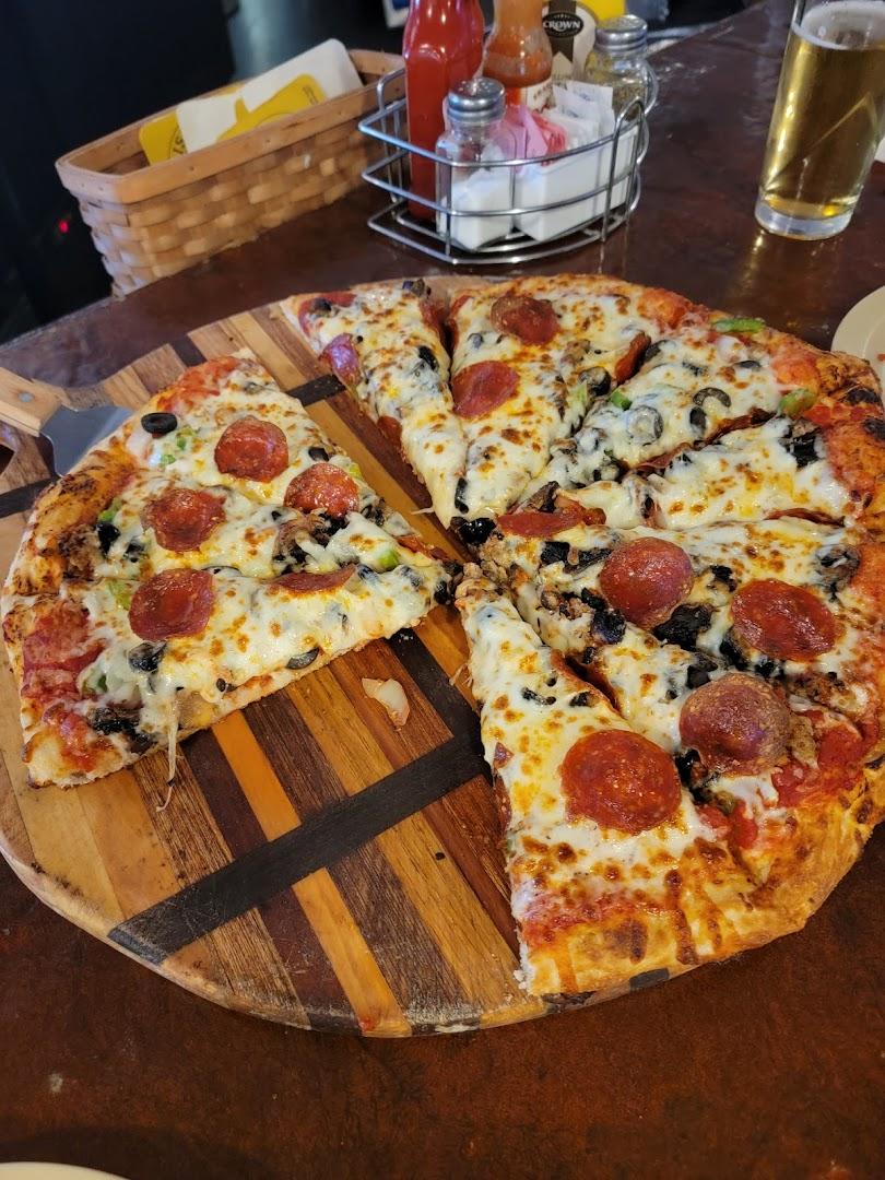 Gusto's Family Pizzeria
